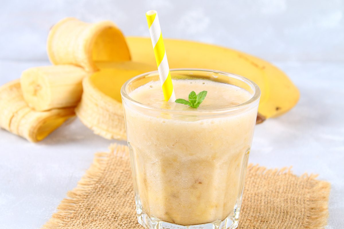 7 Drinks to Help You Sleep Better, According to Expert Nutritionists